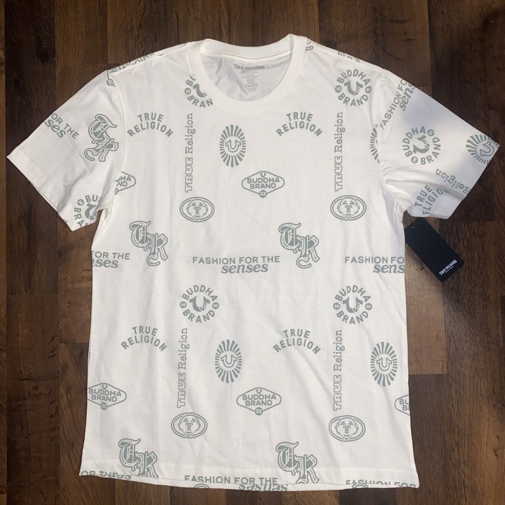 True Religion All Over Print Tee Winter White Large NWT Rare Multi-Logo Print